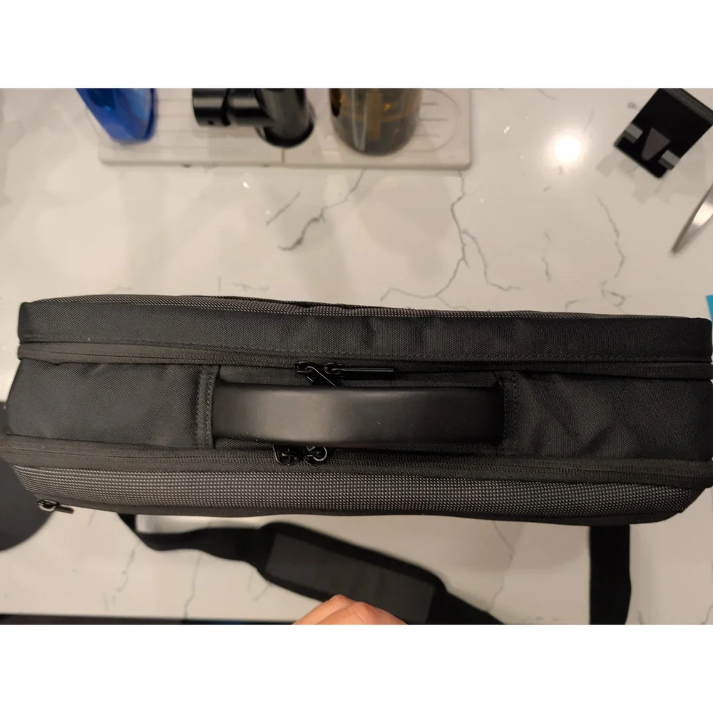 Lenovo ThinkPad Professional Slim Topload Case 14